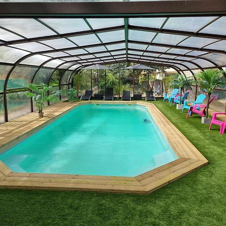 Les Chalets De Saumur, Piscine & Parc Boise, 100M Du Cadrenoir Екстер'єр фото