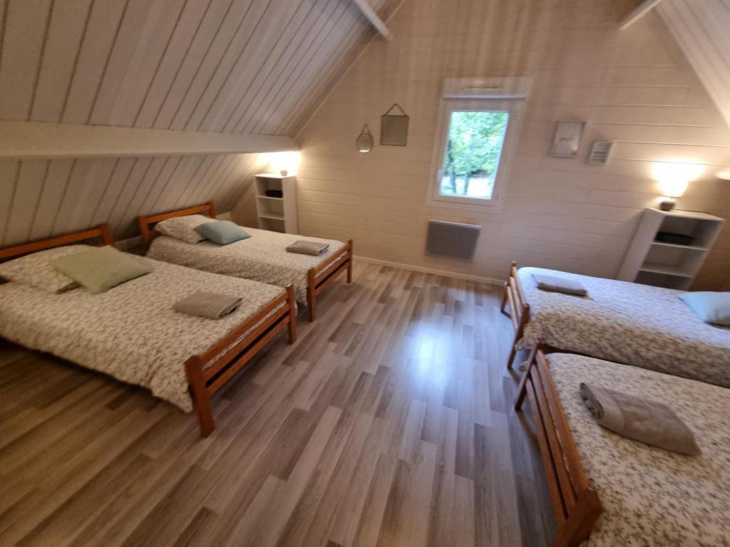 Les Chalets De Saumur, Piscine & Parc Boise, 100M Du Cadrenoir Екстер'єр фото